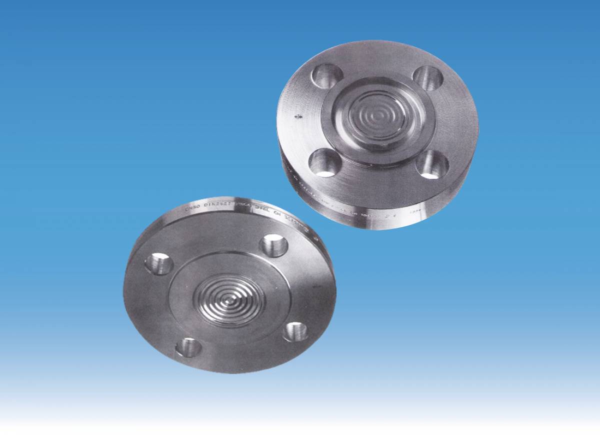 Diaphragm seals with flange connection